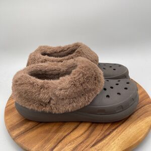 Crocs Furever Crush Clogs Mens Size 12 Brown fur Lined Chunky Casual Comfort